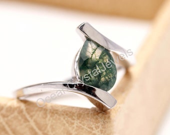 Natural Moss Agate Pear Ring, 925 Sterling Silver Vintage Jewelry, Delicate Healing Crystal Ring