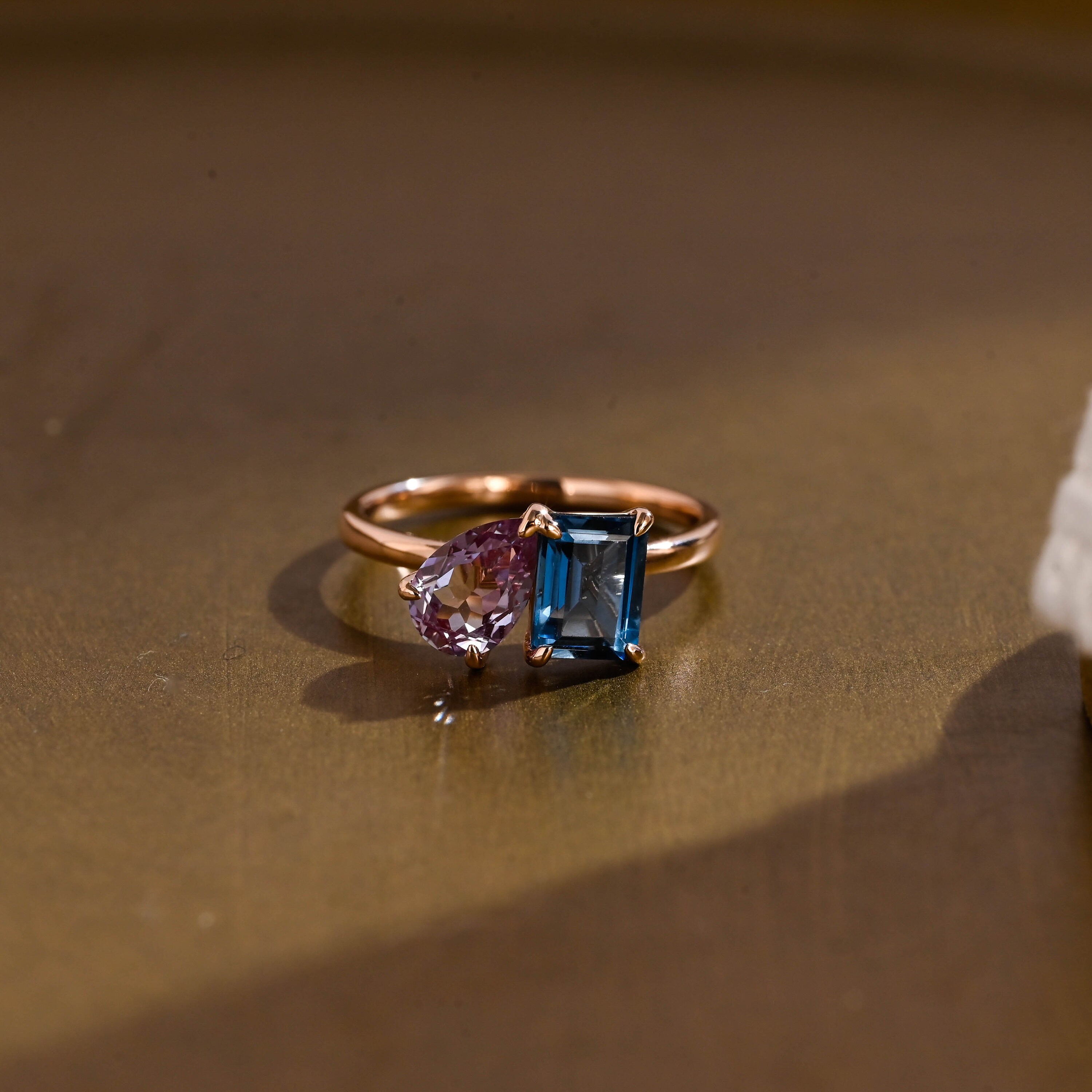 Blue stone gold ring on sale design for female
