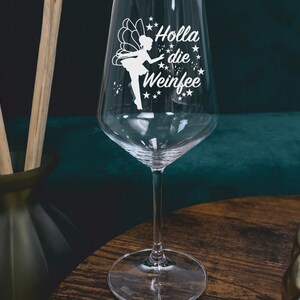 Wine glass with engraving, Holla the wine fairy, engraved wine glass, wine gift, gift for wine lovers, wine glass Holla the wine fairy, wine fairy image 2