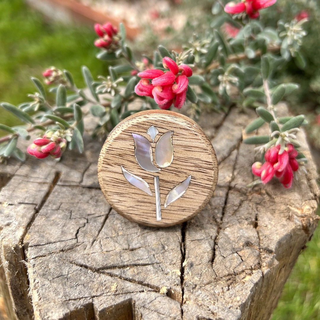 Wooden Inlay Flower Knob, Carved Shell Knob, Coastal Hardware, Painted