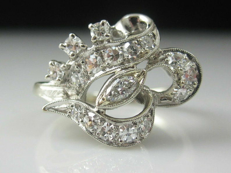 18K White Gold Ring, Lord Shiva 