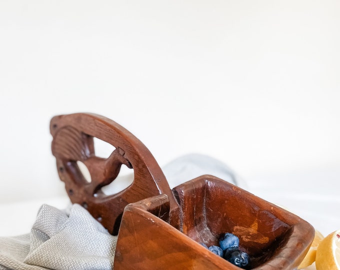 1970s Ice Cream Scoop Yellow Grooved Handle Jacob's Pride Vollrath