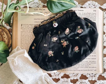 Vintage Black Silk Embroidered Evening Purse