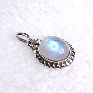 Rainbow moonstone pendant handmade in solid 925 sterling silver, layering necklace, gift for her, gemstone pendant