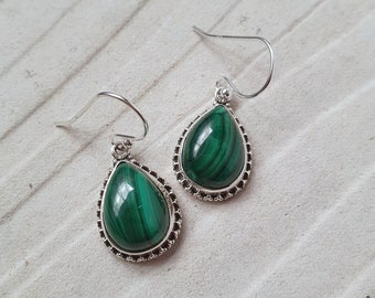 Natural malachite earrings, 925 Sterling Silver Earrings, Handmade jewelry, Gift For her, Gemstone earrings, AAA gemstone, lightweight