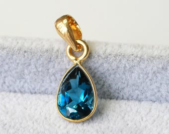 14k Solid Gold Necklace with AAA grade Natural london Blue topaz. gemstone charm necklace, Handmade 14k Solid gold layering necklace