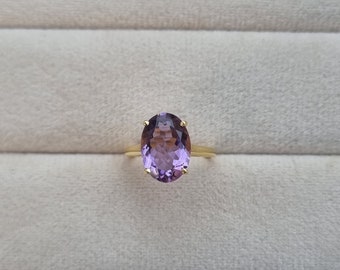 14K gold ring set with Natural AAA grade Amethyst, Oval Cut, Handmade 14K Solid Gold, Alternative luxury engagement ring, February gem