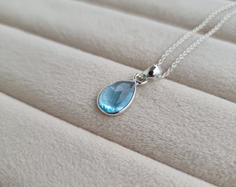 Natural Blue topaz necklace, Sterling silver handmade layering necklace,  ethical brazilian Blue topaz set in fine silver, Gemstone Jewelry