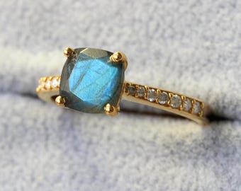 Labradorite Ring Handmade in 925 Sterling Silver with Thick 14k Gold Vermeil include Moissanite