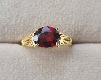 14K gold ring set with 3 CT Natural AAA grade Garnet,  Cut, Handmade 14K Solid Gold, Alternative engagement ring, January birthstone