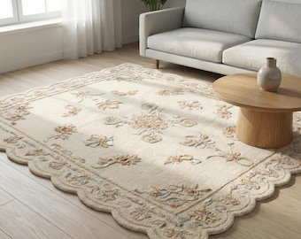 Hand Tufted Floral Wool Rug, Off White Scalloped Flower Area Rugs