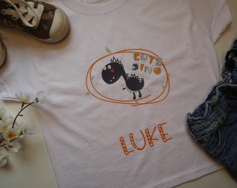 T-Shirt cute Dino - mit Wunschname Kinder Shirt personalisiert