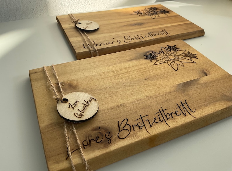 Brotzeitbrett, Holzbrett, Frühstücksbrettchen, Brettchen personalisiert, Brotzeitbrettchen Geschenkidee zum Geburtstag, Vatertag, Muttertag Bild 3