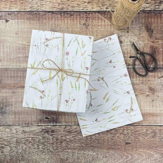 Floral wrapping paper, Flower Wrapping Paper Sheets, Botanical Gift Wrap for Mum, Packaging Materials, Eco Friendly Wildflower Illustration