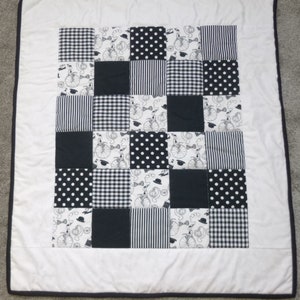 Black & White Cot Quilt
