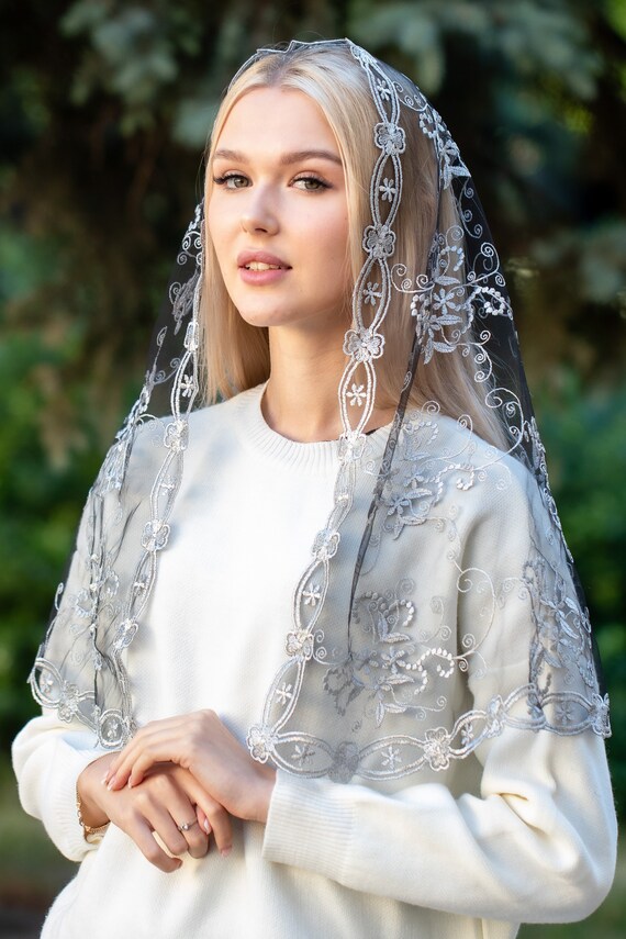 Grey Lace Shawl Latin Mass Mantilla Veil Cathedral Veil - Etsy