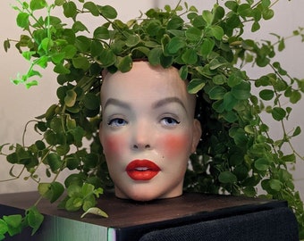 Pot Flower Plant PLA 3D Home femme fatale Pin Up Bust Portrait Hollywood glamor Retro Head Sculpture Woman art vintage Bust Marilyn Monroe