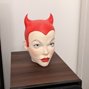 Skulptur Halloween PLA 3D Deko Pin Up Realismus Handbemalt Retro Geschenk Hexe Schöne Frau