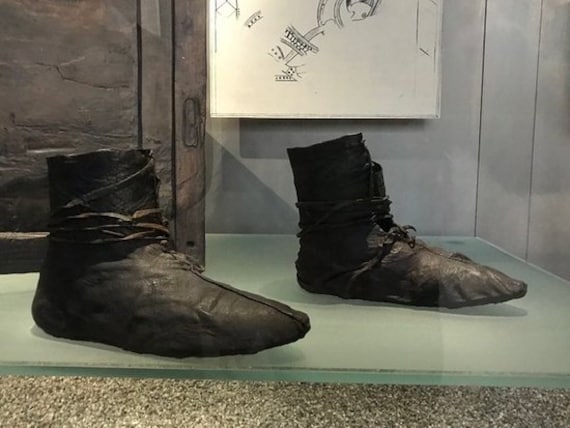 Oseberg 172 Shoes - Etsy