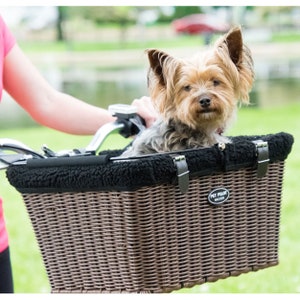 Dog Carrier Basket for Bike | Dog Transporter | Wicker Basket Bicycle Carrier for Dog | EASY install , Fully Assembled | Lined & Padded