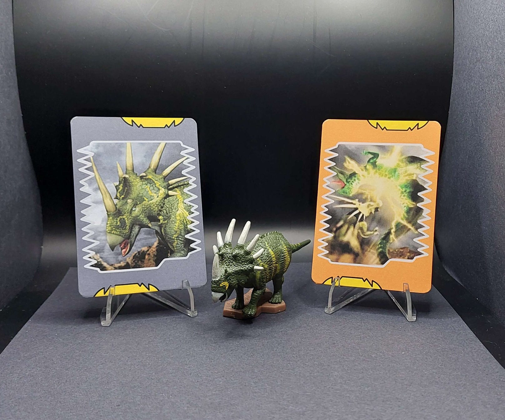 小さなスティラコサウルスバンドル - Etsy 日本