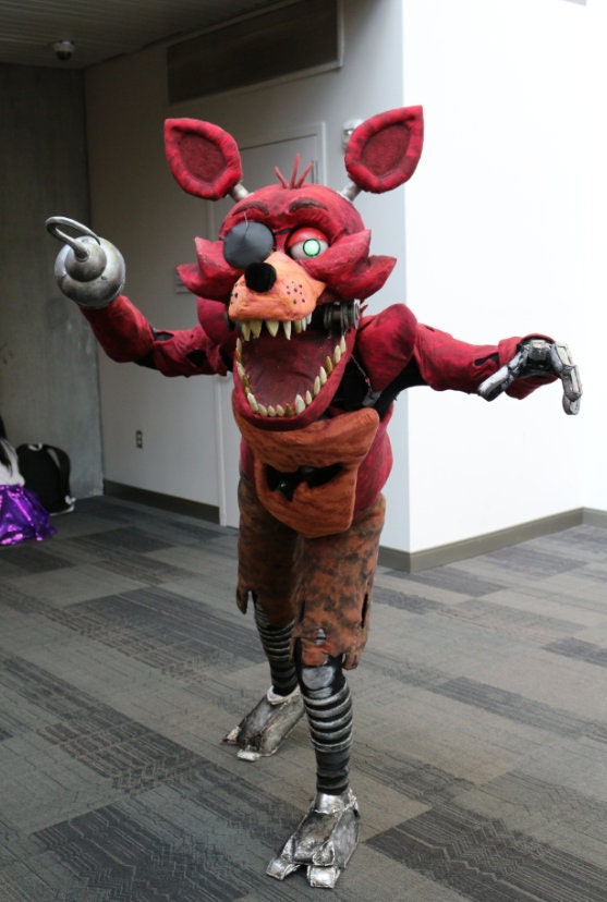 3D file FNAF 1 Foxy Full Body Wearable Costume with Head for 3D Printing  🎭・3D printing idea to download・Cults