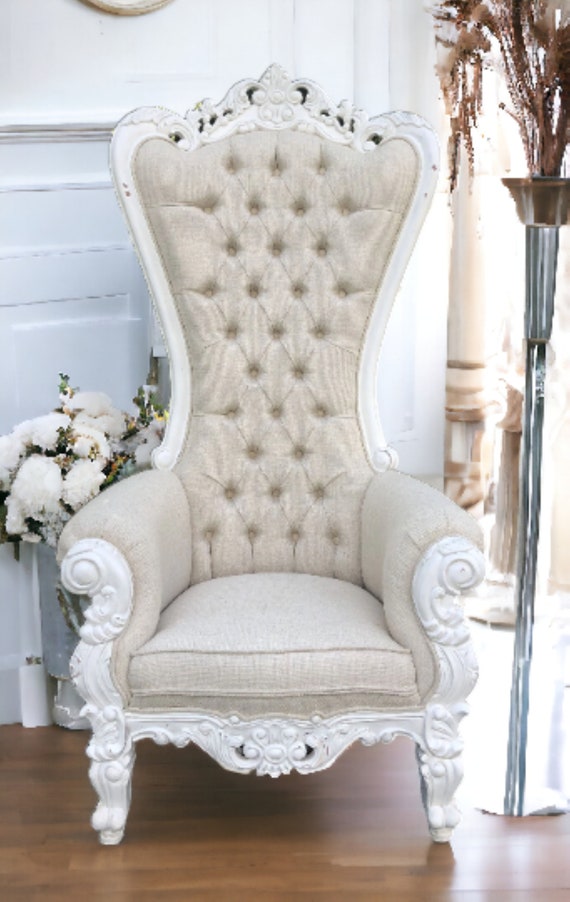 Tufted throne chair deals