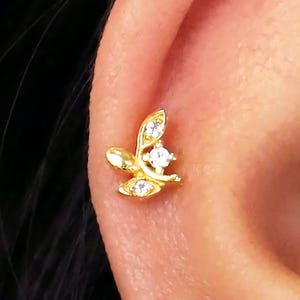 Leaf Flat Back Labret, Cartilage Earrings, Tragus Stud, Helix Stud, Flat Back Stud, 925 Sterling Silver, Dainty Minimalist Earring
