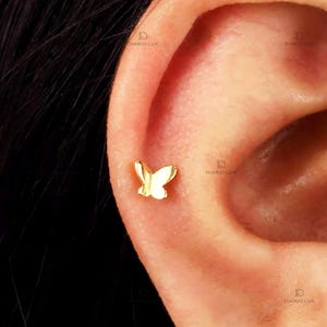 Delicato labret a farfalla con parte posteriore piatta, orecchini per cartilagine, perno per trago, perno per elica, perno con parte posteriore piatta, argento sterling, orecchini minimalisti delicati