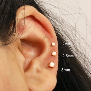 Witte opaal platte achterkant draadloze push pin, kraakbeen oorbellen, tragus stud, helix stud, platte achterkant stud, 925 zilver, minimalistische oorbel
