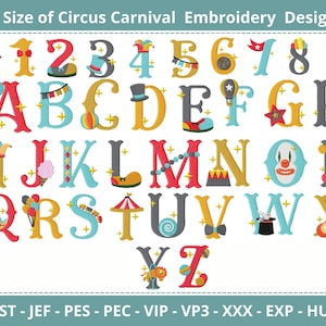 Puede incluir: Un conjunto de letras y números bordados de colores con temas de circo y carnaval. Las letras están en un estilo negrita y vintage con varias imágenes relacionadas con el circo, como un payaso, una carpa, un caballo de carrusel y un globo aerostático. Los números también están en un estilo negrita y vintage con imágenes relacionadas con el circo, como un sombrero de payaso, un zapato y una estrella. Las letras y los números están en una variedad de colores, incluyendo rojo, amarillo, azul y verde. El diseño de bordado es perfecto para crear proyectos personalizados, como ropa, bolsos y decoración del hogar.