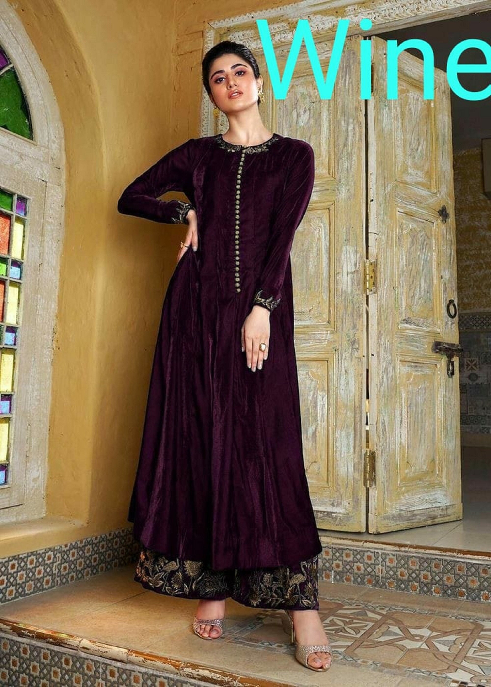 Celebrity Look 3 Piece Velvet Kurti Pant Dupatta,women Traditional Look  Winter Wear Heavy Straight Kurta Set,indian Women Wedding Outfit Set - Etsy