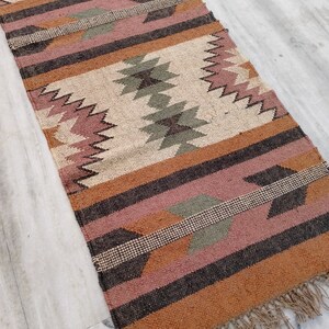 Kilim runner Handwoven Wool Jute Rug Handmade Kilim Dhurrie Rug, Motifs Oriental Traditional Indian Geometric Turkish Home decor image 1