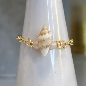 Seashell ring| Beach jewelry |Seashell chain rings|Summer rings|seashell gold chain jewelry|Handmade