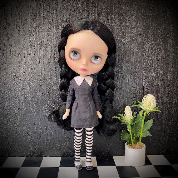 black blythe dress Wednesday Blythe Black Dress With Flowers Blytheclothes Blythe Doll Customв