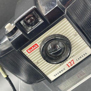 Vintage Kodak Brownie 127 Camera. Second Model - 1959 - 1963. Made in England. Usable Collectible Gift.