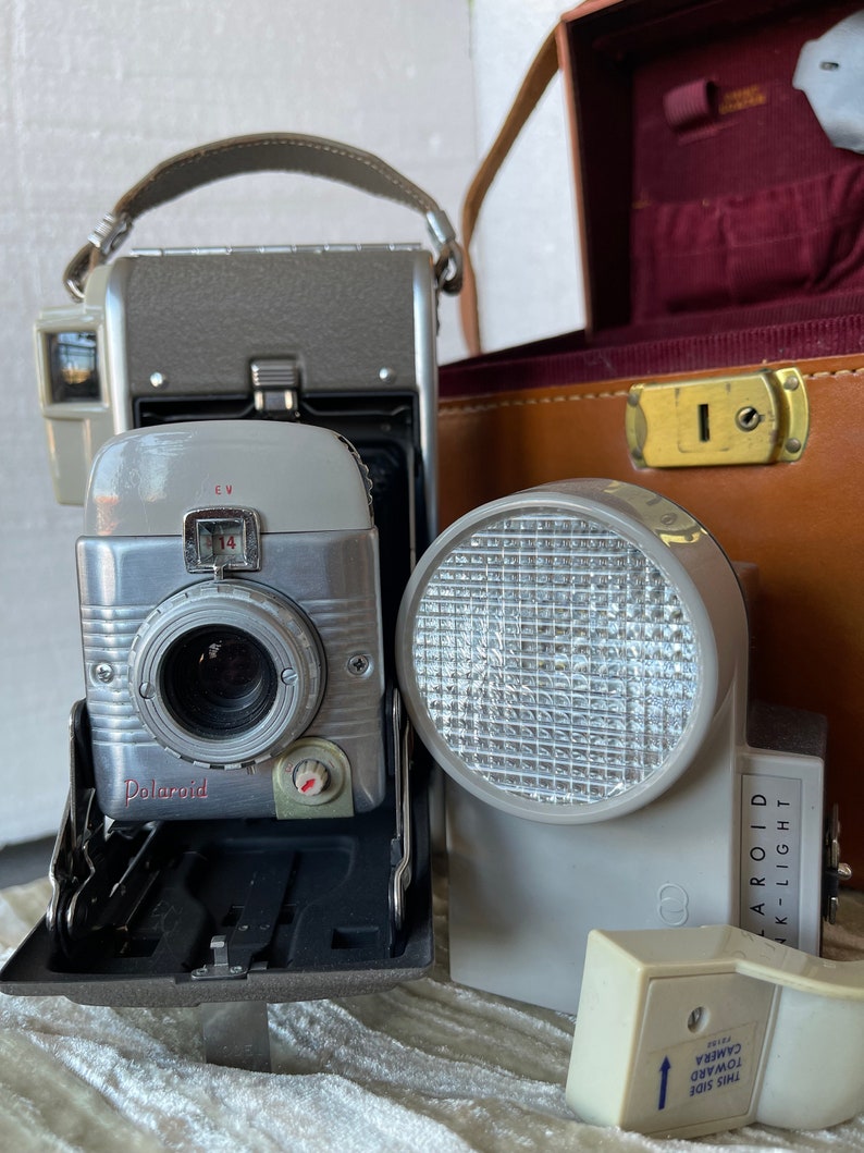 Vintage Polaroid Highlander Model 80A Instant Roll Film Camera Etsy