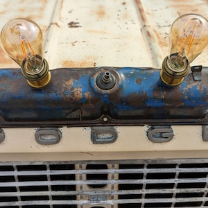 Dodge 1961 valve cover light