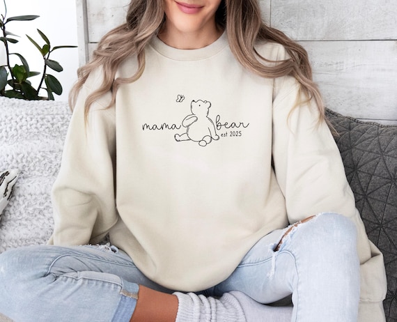 Custom Date Mum Sweater, Mama Bear Sweatshirt, Personalised Mama Top, New Mum Jumper, Mum To Be Sweater, Mothers Day Gift, EST 2025 Mum Top