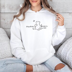 Mama Bear Hoodie, Custom Date Mum Jumper, Personalised Mama Top, New Mum Pullover, Mum To Be Jumper, Mothers Day Gift Top, EST 2025 Mum Top image 4