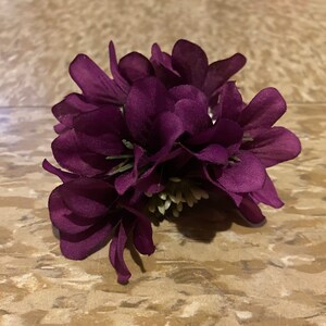 Medium Flower Hair Clips