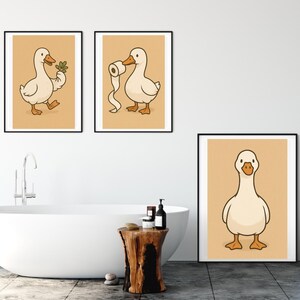 Juego de arte mural para baño con diseño de ganso divertido: pósteres imprimibles A3, descarga digital para decoración infantil o de baño.