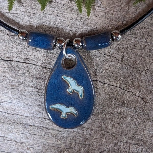 Soaring Birds ceramic necklace, handmade pottery jewelry, can be used for aromatherapy