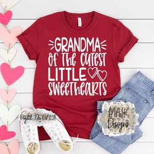 Grand-mère des plus mignonnes petites chéries SVG / SVG de grand-mère / SVG de grand-mère de la Saint-Valentin / Svg de grand-mère de la Saint-Valentin / Svg les amoureux de grand-mère