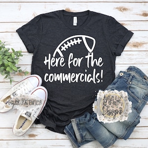 Sono solo qui per gli spot pubblicitari in formato SVG / Solo qui per il cibo in formato SVG / Solo qui per la birra in formato SVG / Super Bowl in formato SVG / Spettacolo dell&#39;intervallo in formato SVG / Calcio in formato SVG