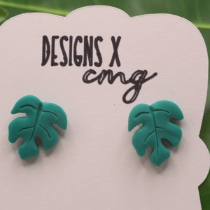 Handmade monstera leaf studs, polymer clay earrings, clay plant leaf stud earrings, gift for gardener jewelry