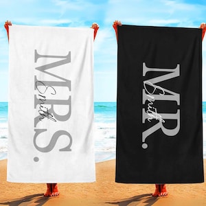 Mr & Mrs Beach Towel, Custom Name Beach Towel, Honeymoon Gift, Summer Lovers, Summer Vibes,Wedding Gift,Personalized Beach Towel,Couple Gift
