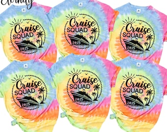 Cruise Squad 2025 tie-dye shirts, gepersonaliseerde cruisevakantie groepst-shirts, meisjes vrienden cruisereis cadeau, kerstcruise tee shirts