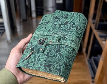 Handmade Leather Journal: Vintage Deckle Edge Paper, Book of Shadows