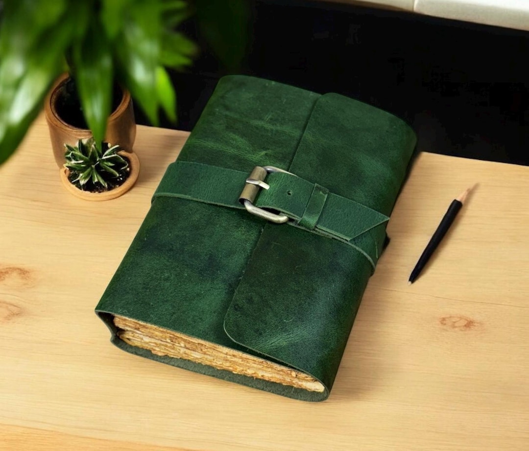 Personalized Green Leather Journal - Custom Engraved Travel Notebook - Etsy